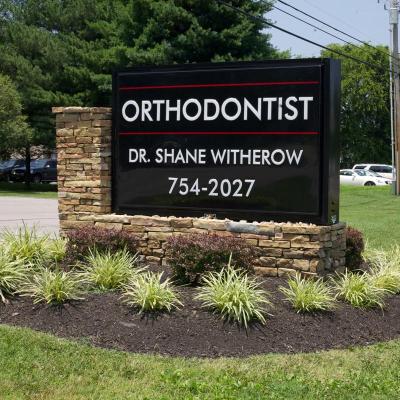 Witherow Orthodontist | Monument Sign
